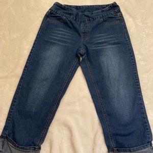 Soft Surrounding tummy controlled capri jeans with stretch. Size 10P